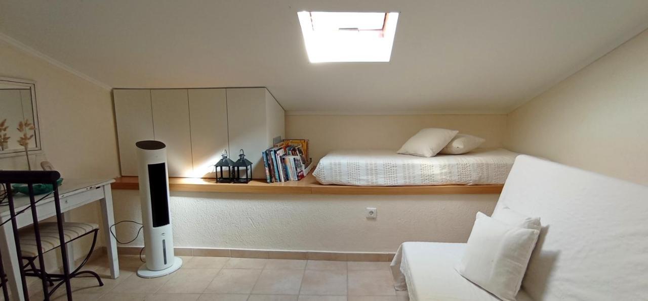 High Aesthetics Maisonette In The Wood By The Sea Metamorfosi  Luaran gambar